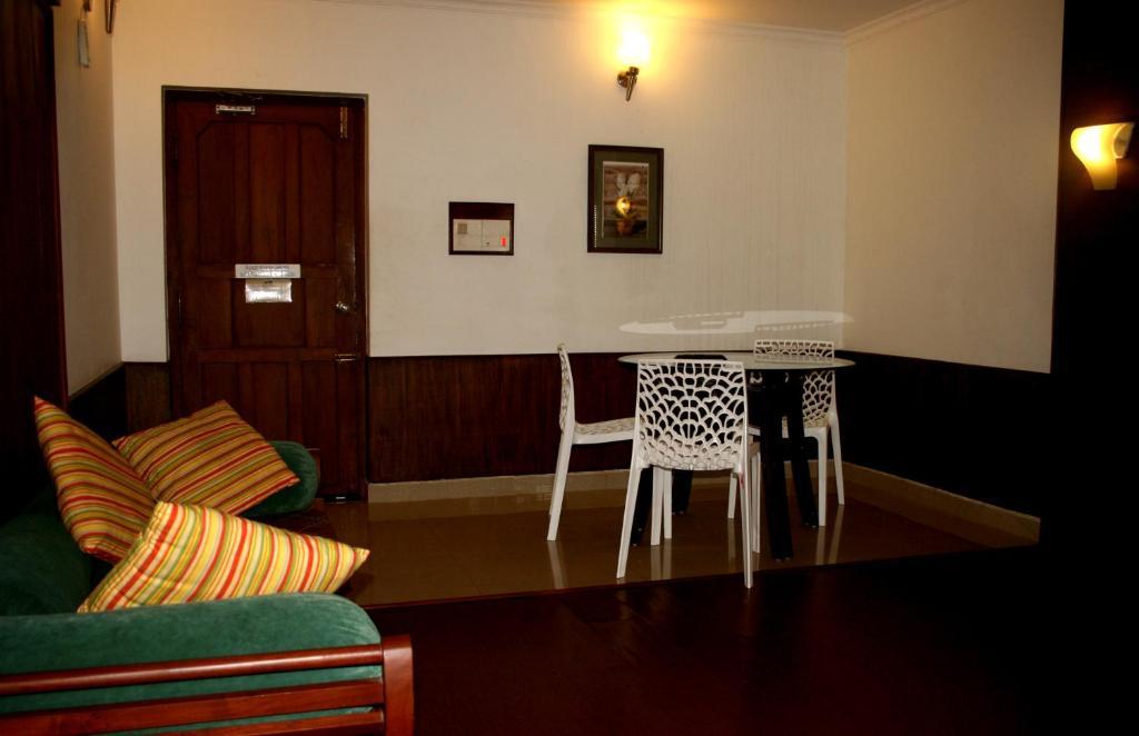 Mascot Beach Resort Kannur Zimmer foto